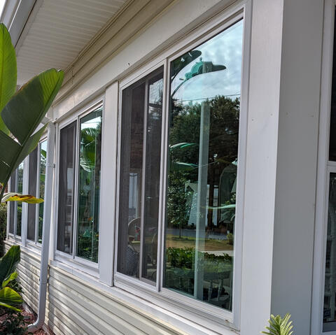 Window cleaning in Winter Park, Florida